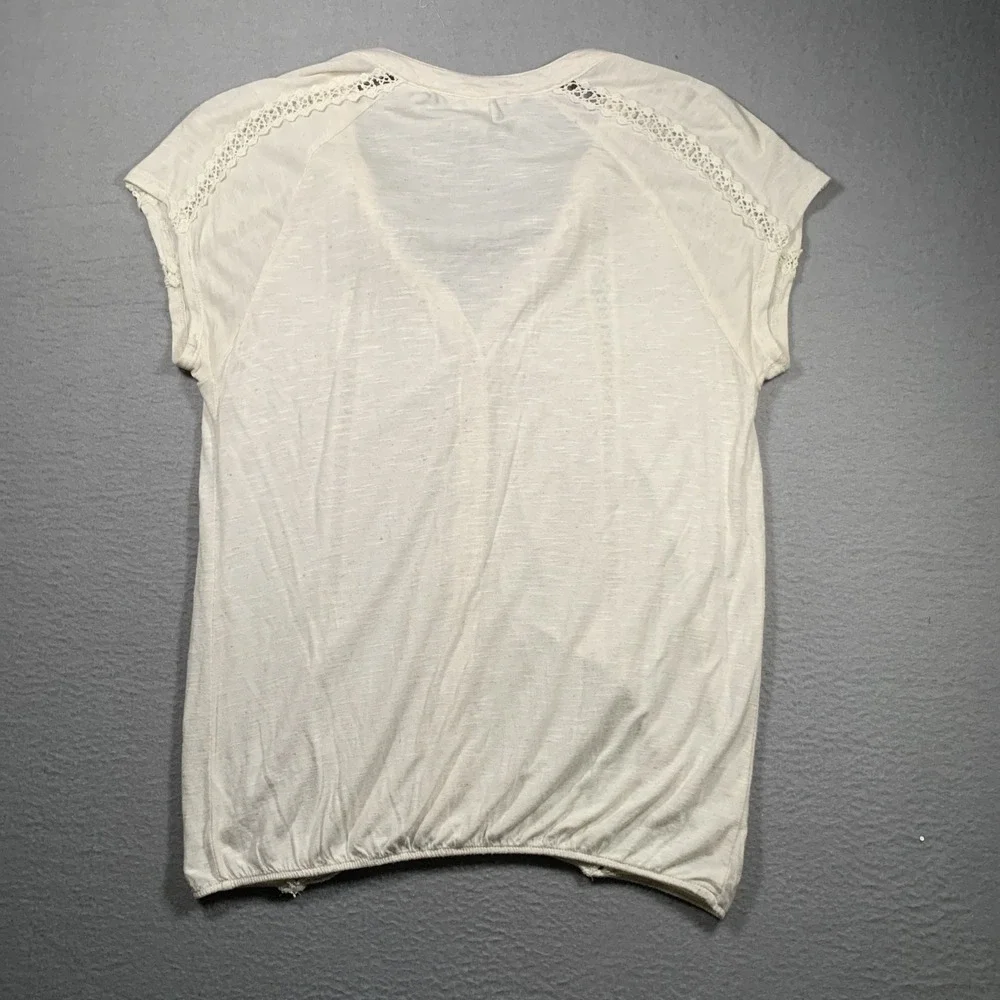 American Rag Oatmeal Crochet Trim Button Front Top Blouse' Ladies Medium - Picture 7 of 7